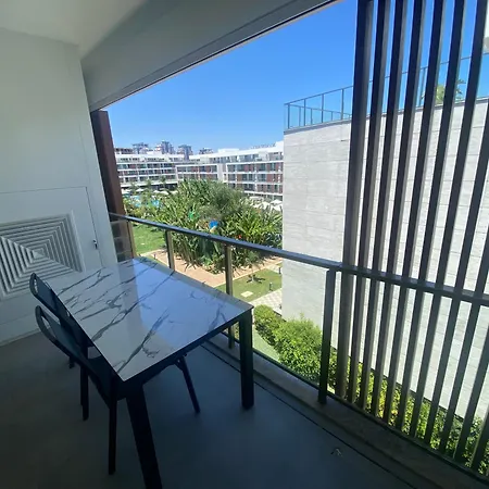 Apartament Courtyard Long *