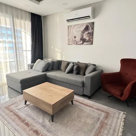 Apartament Courtyard Long *